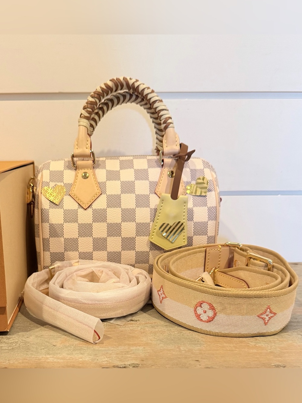 Fashion Checked Lou Lou Boston Satchel/Crossbody  Handbag in cream & grey